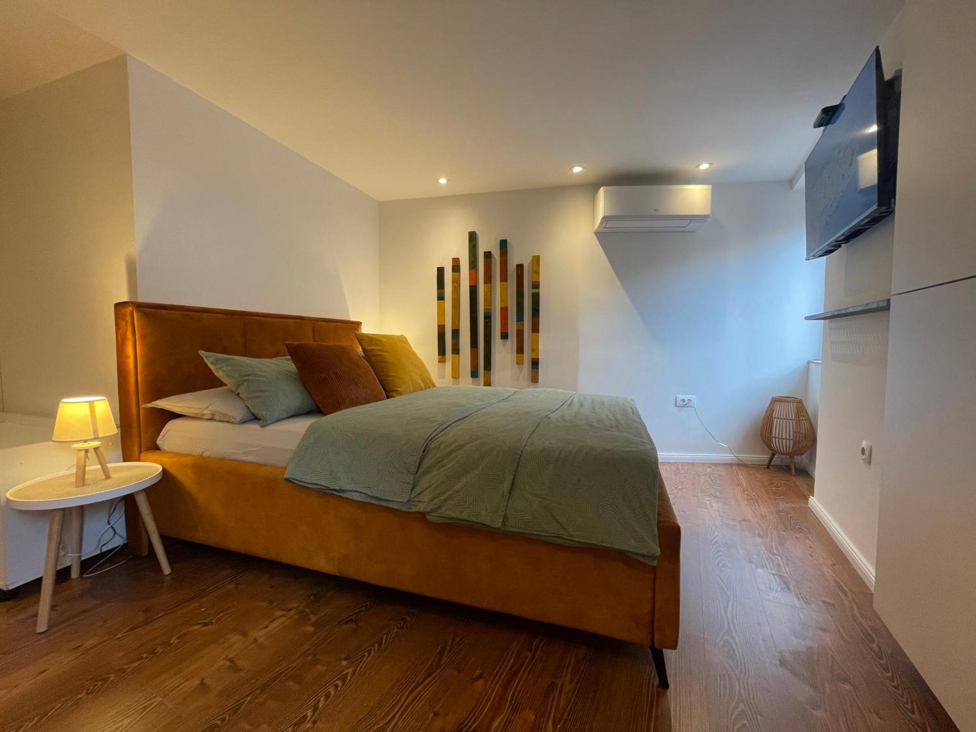 De Qua De La Studio Rovinj Exterior photo